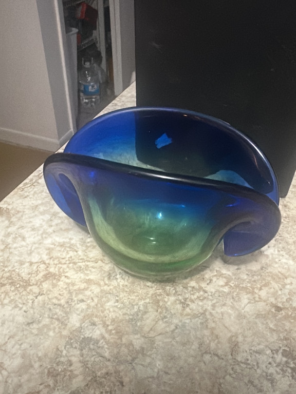 Murano glass clam shell bowl in blue and green