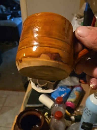 Brown glazed ceramic barrel-style mug, Mid-Century Modern period