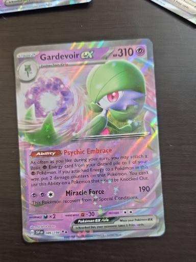 Pokémon Trading Card Game holographic card 'Gardevoir ex' from Scarlet & Violet Base Set (086/198)