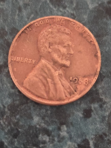 1958 Lincoln Wheat Penny with possible rim error