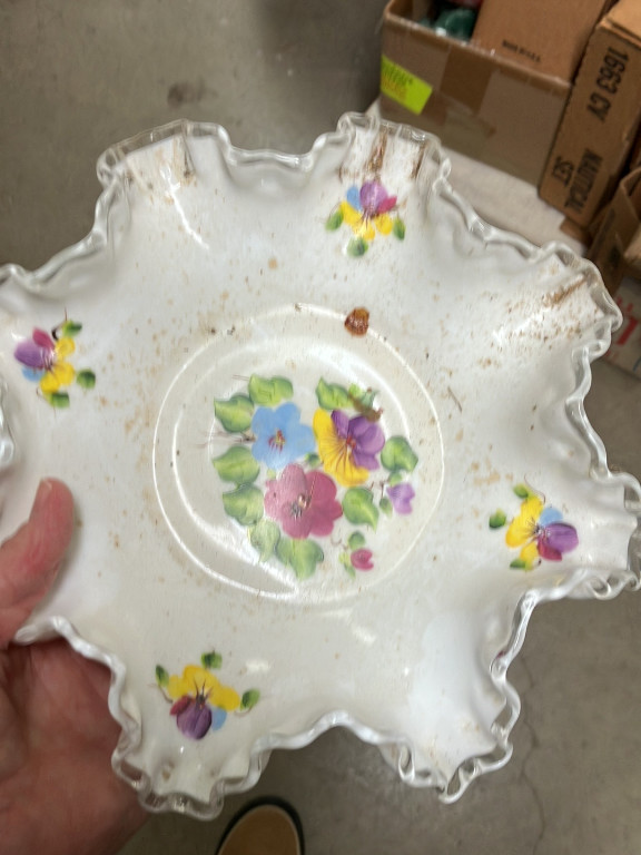 Hand-painted milk glass bon bon dish with floral decoration by Fenton Glass Company