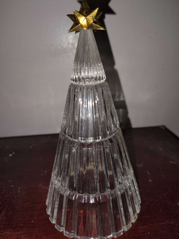 Crystal glass Christmas tree decoration with gold star topper by Avon