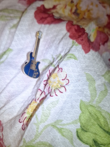 Enamel and gold-tone metal guitar brooch pin by Future Primitive