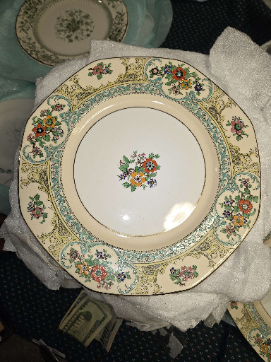 Bone china dinner plate in 'Leonora' pattern by Adderley