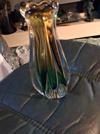Sommerso art glass vase with ribbed form in amber and green colorway