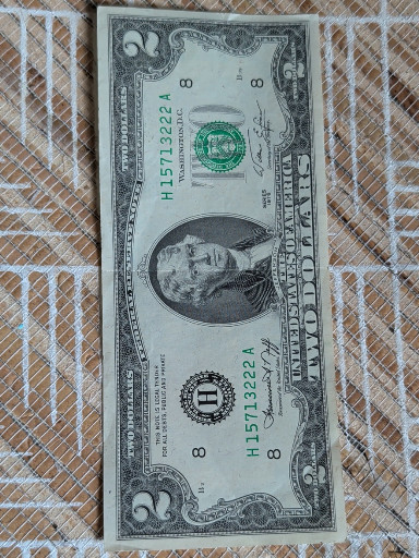 United States $2 Federal Reserve Note, Series 2013, serial number H15732218B