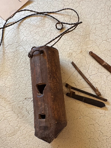 Wooden hanging flower vase (kaki hanaire) or wall-mounted bamboo tool holder
