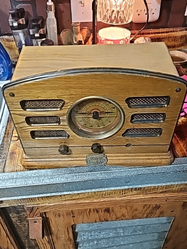 Wooden replica radio 'Thomas Museum Series Collector's Edition' model TPC-705 O