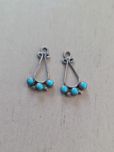 Sterling silver earrings with turquoise stones, Native American Zuni style