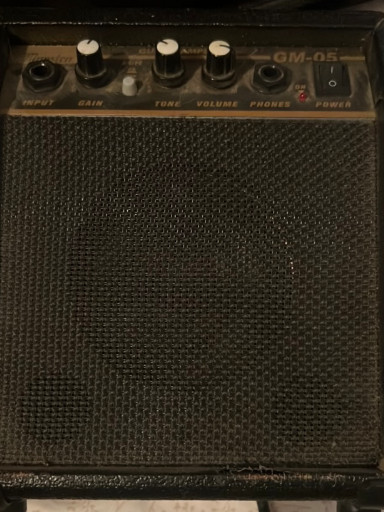 Maestro by Gibson GM-05 solid-state guitar amplifier