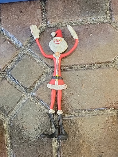 Rubber bendable Santa Claus figure by Fun World