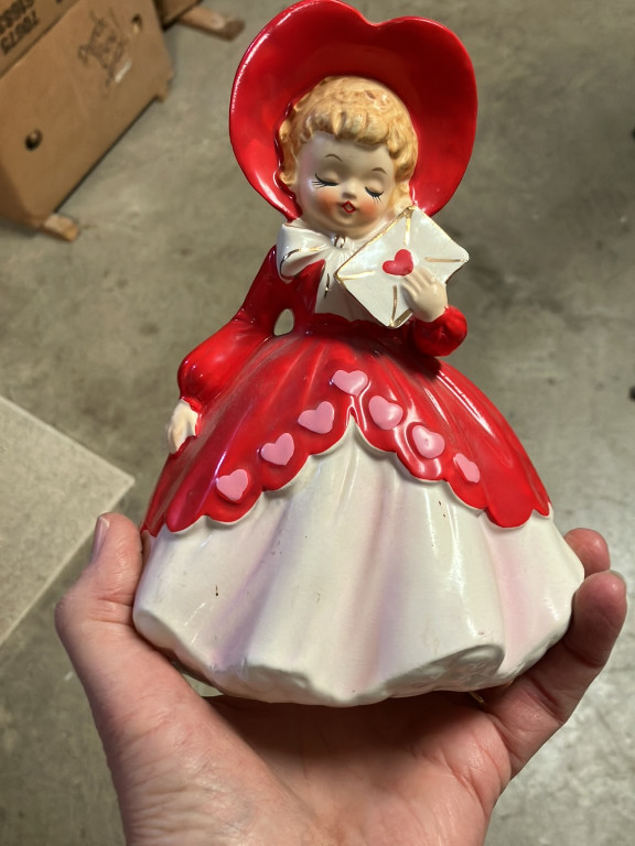 Ceramic Valentine figurine of girl in red dress and hat holding love letter, by Lefton