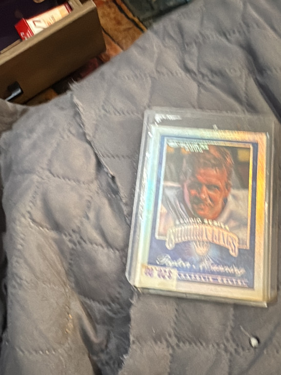 2000 Donruss Gridiron Kings football card featuring an NFL player