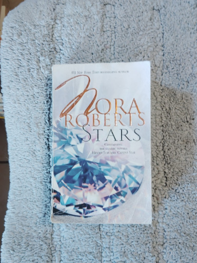 Paperback book titled 'Stars' by Nora Roberts