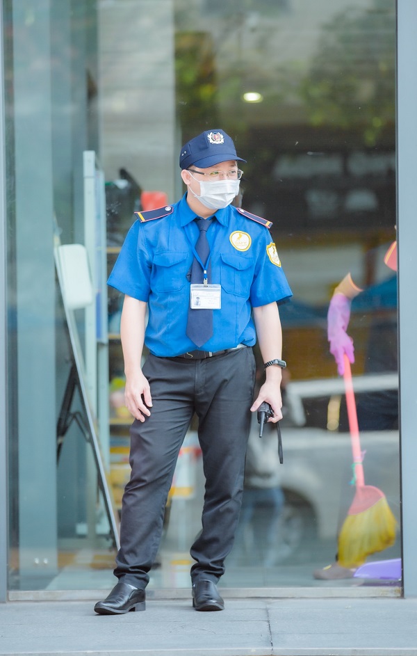 Trang phục bảo vệ chuyên nghiệp của công ty Bảo Vệ An Toàn
