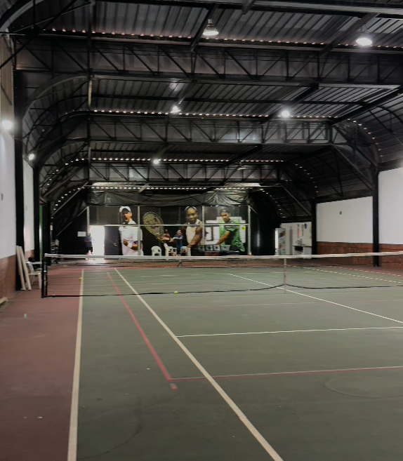 Foto de Escola de Tênis BH - Unidade São Bento