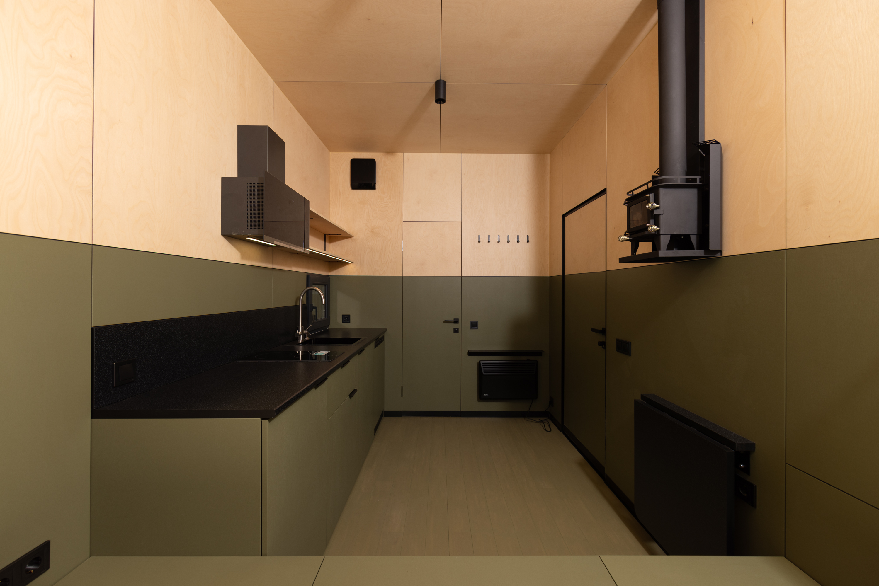 Model 1 Interior - Image 7