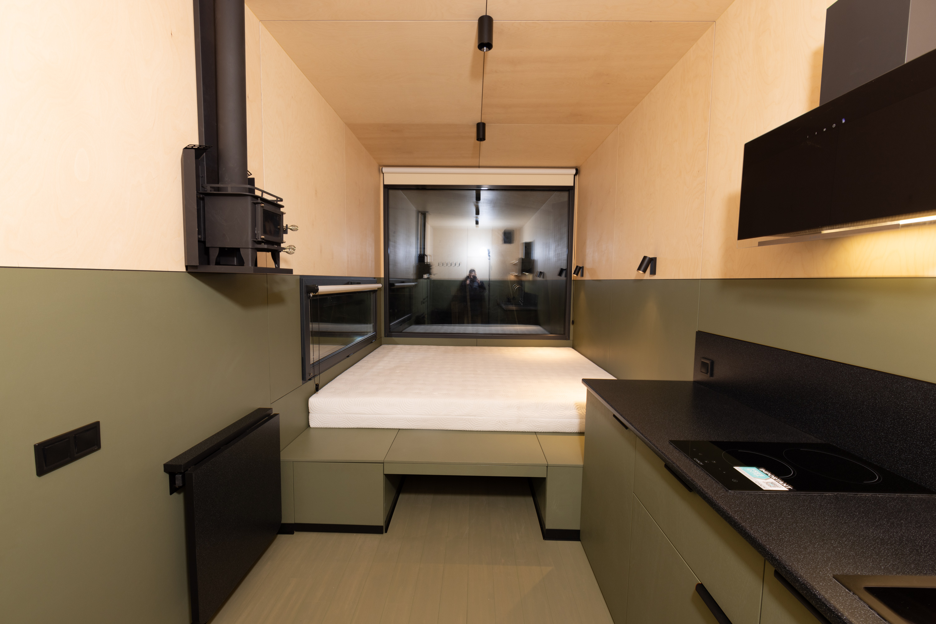 Model 1 Interior - Image 8
