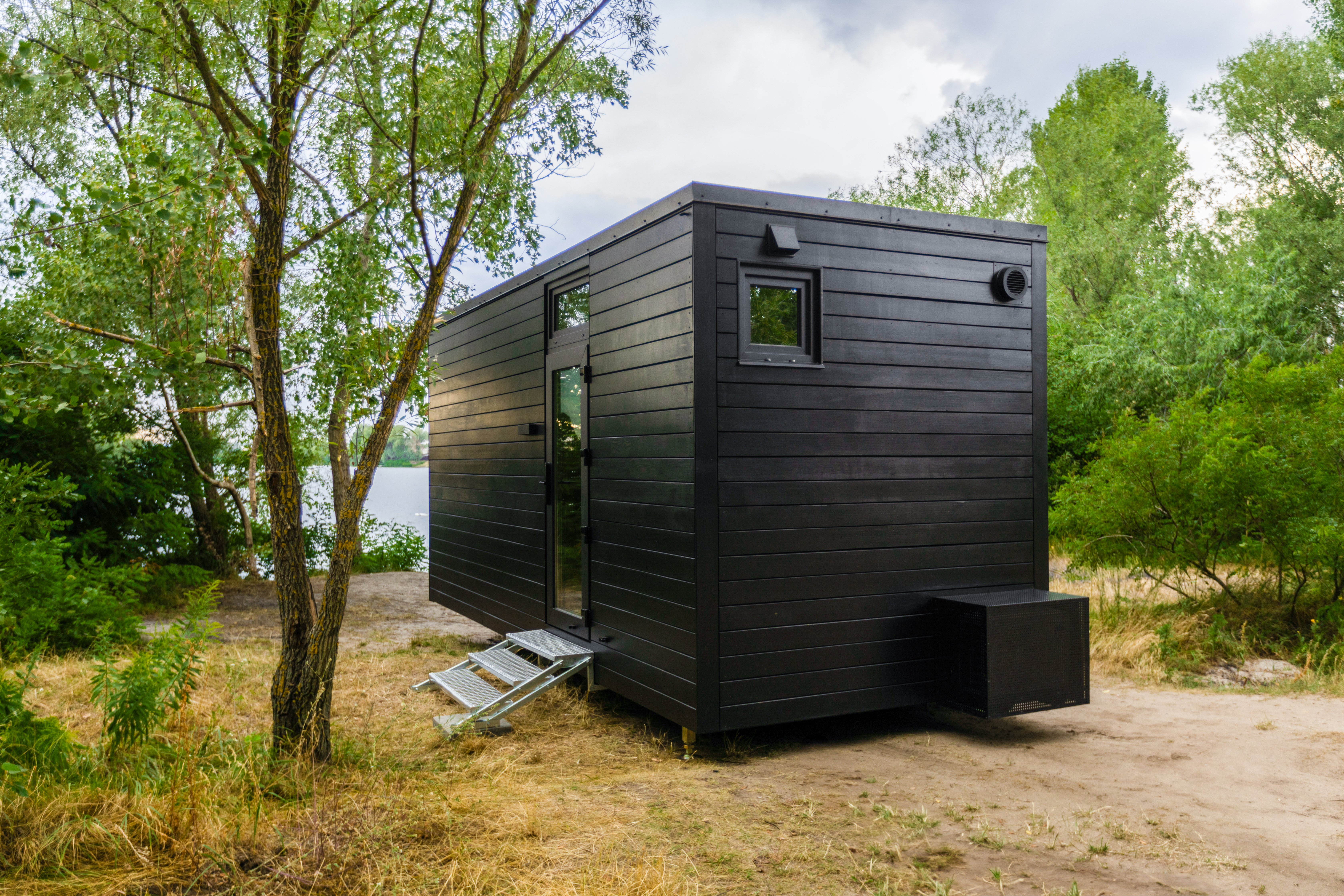M1 STEALTH Exterior - Image 6