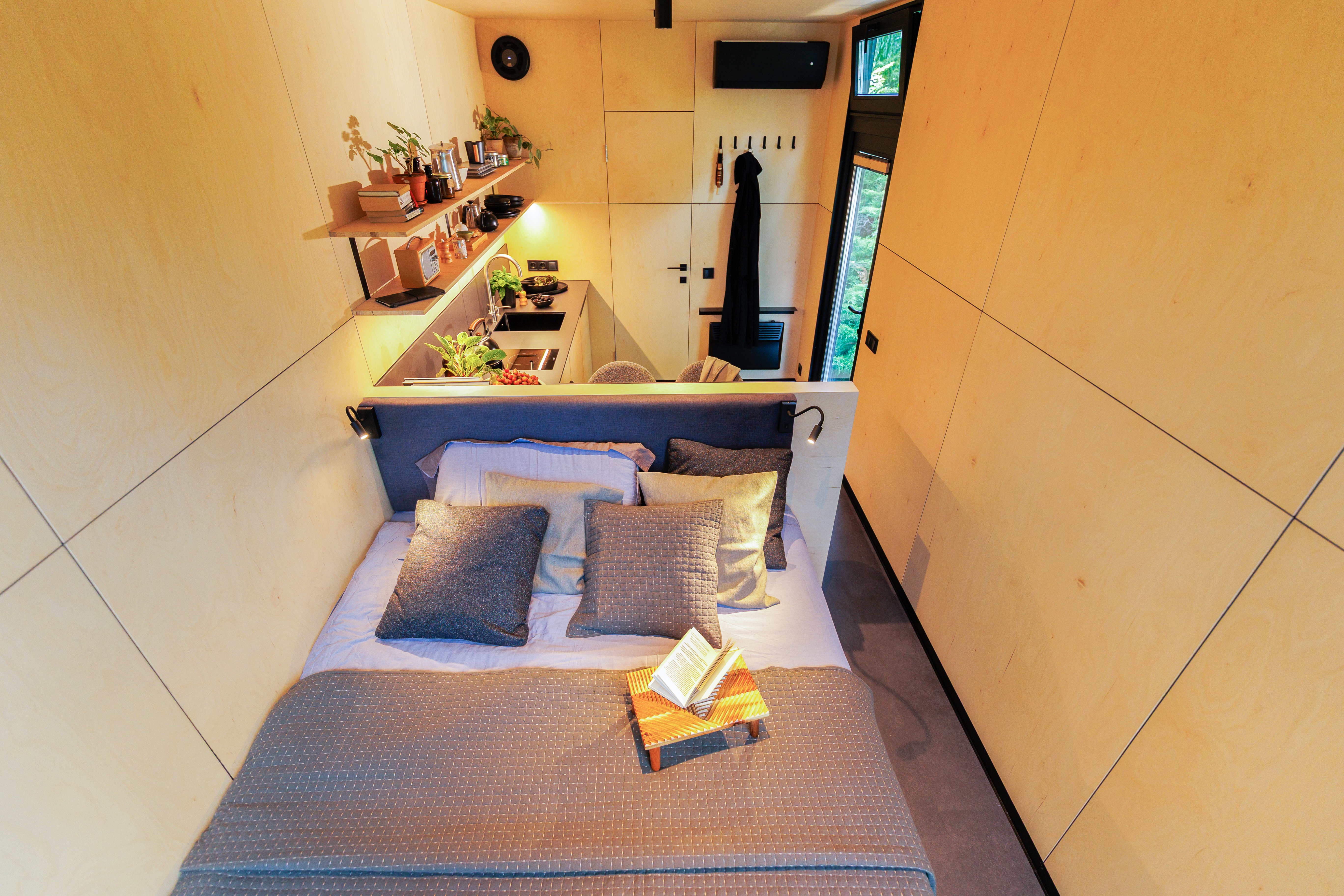M1 STEALTH Interior - Image 4