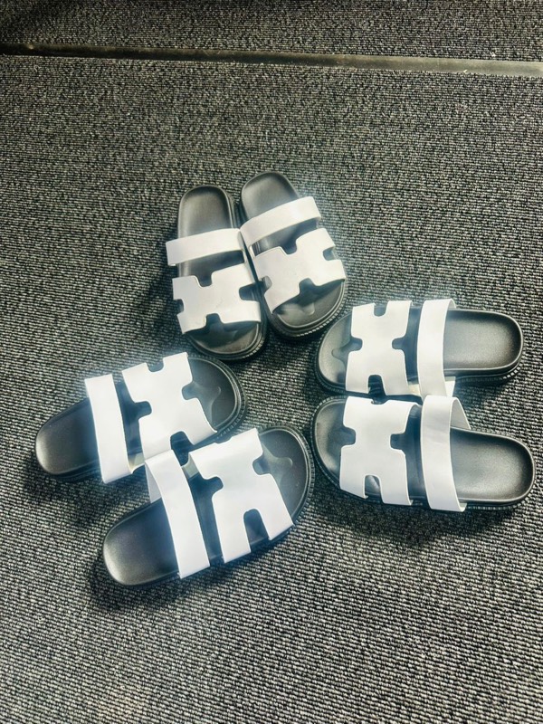 Sandales style Hermès noir/blanc