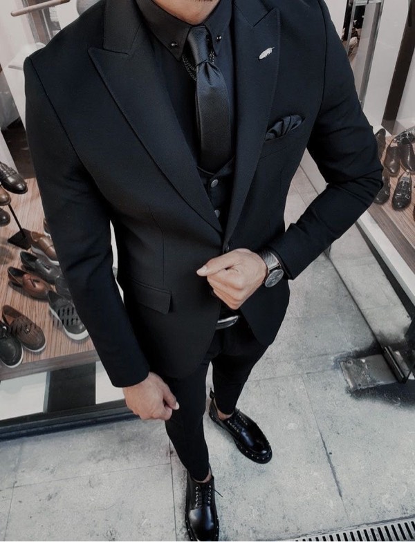Costume homme 3 pièces noir