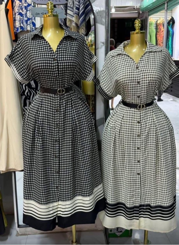 Robe longue ceinturée