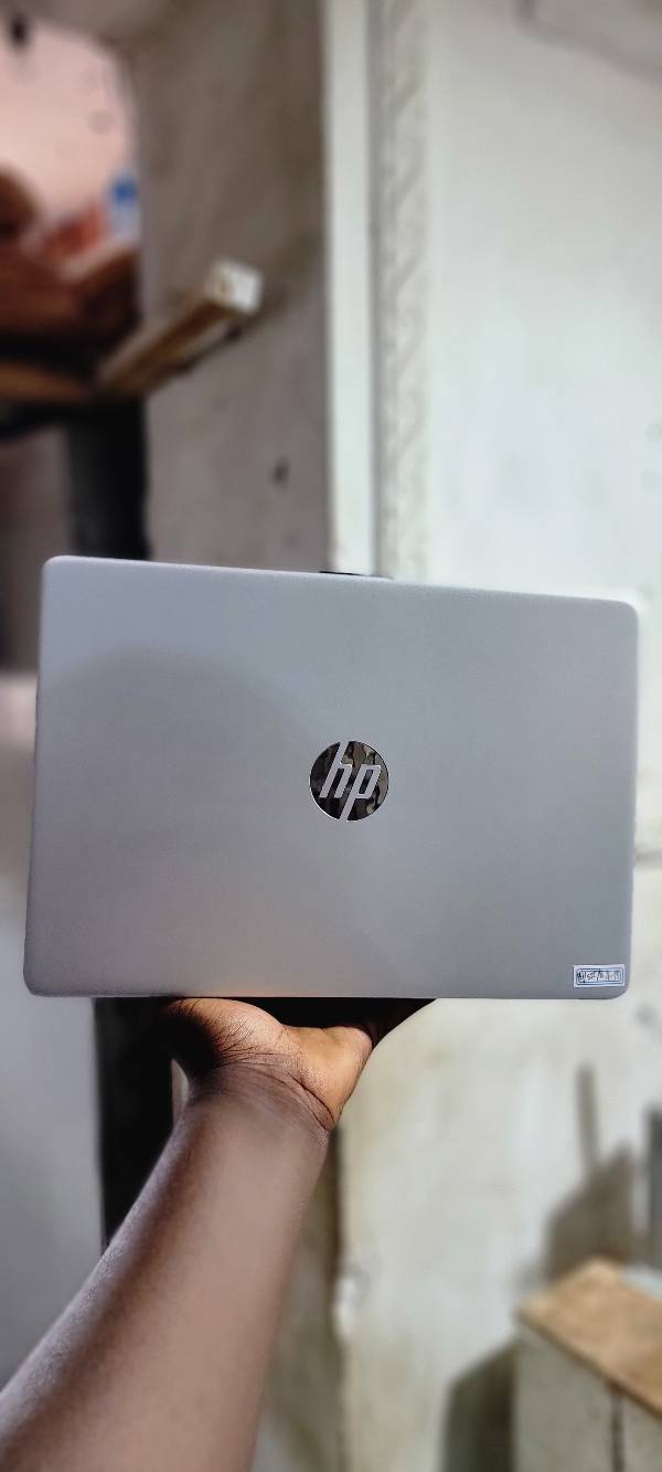HP Laptop 14