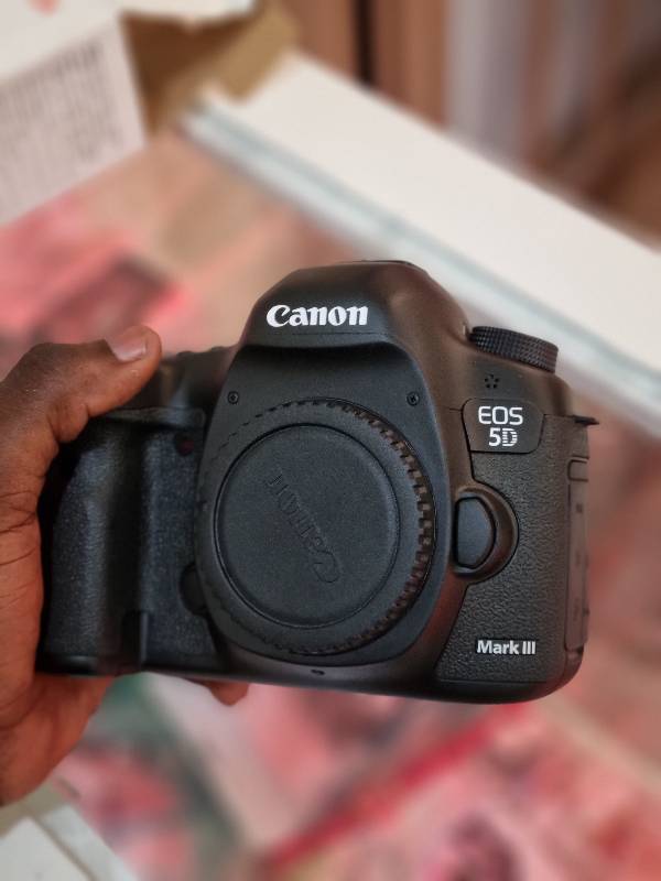 CANON 5D MARK III ✨️✨️✨️✨️