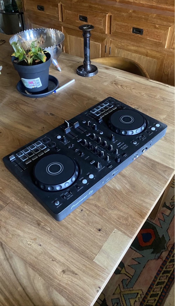 Pionner Dj