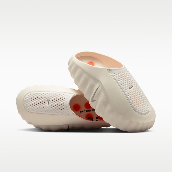 Nike Mind 001