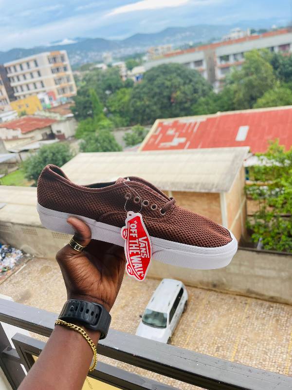vans