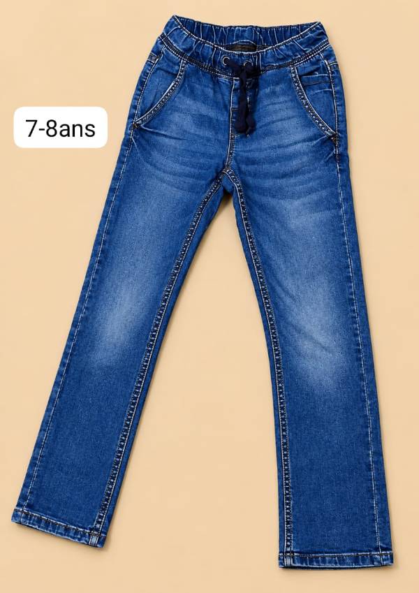 Pantalon jeans de 7-8ans (friperie)