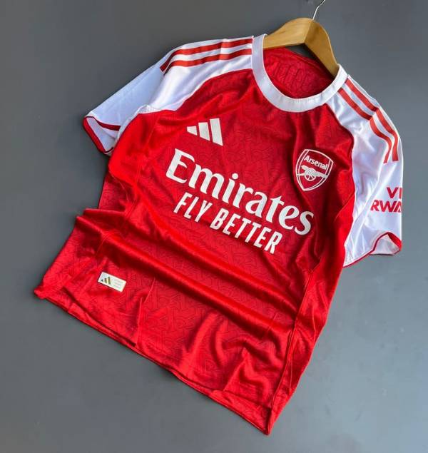 Arsenal home kit