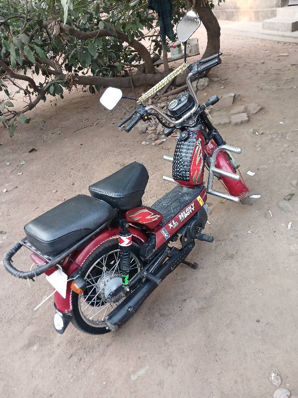 Moto jehokuki XL