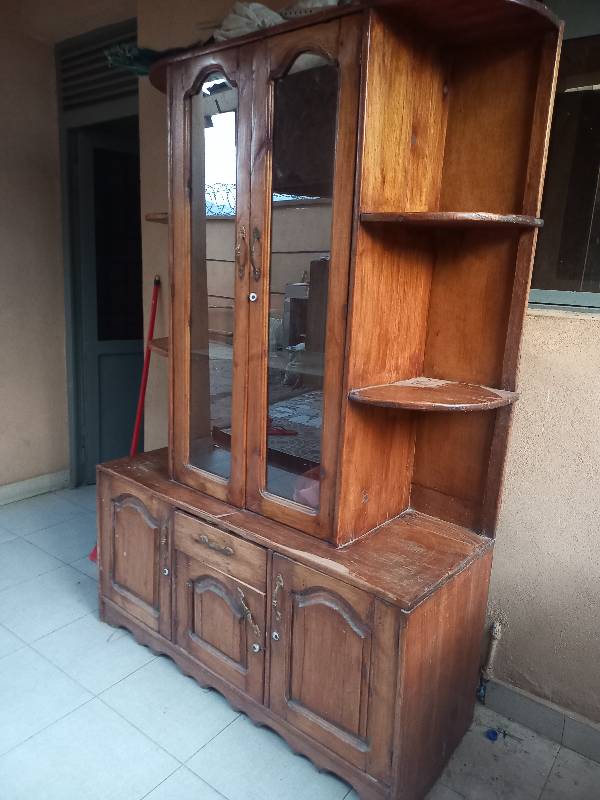 Armoire
