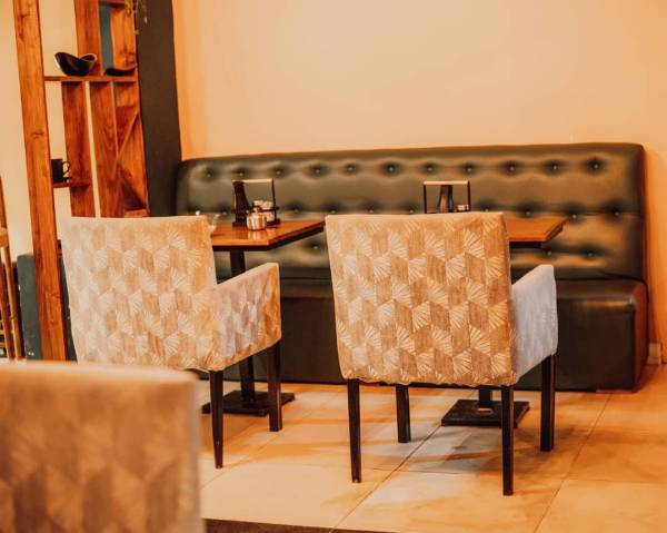 Chaises restaurant