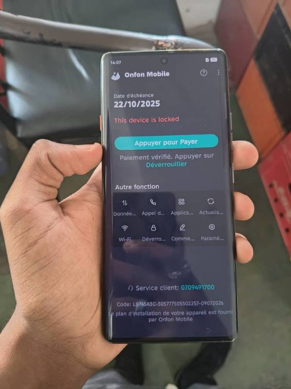 TECNO CAMON 20 NEUF 
PRIX NÉGOCIABLE