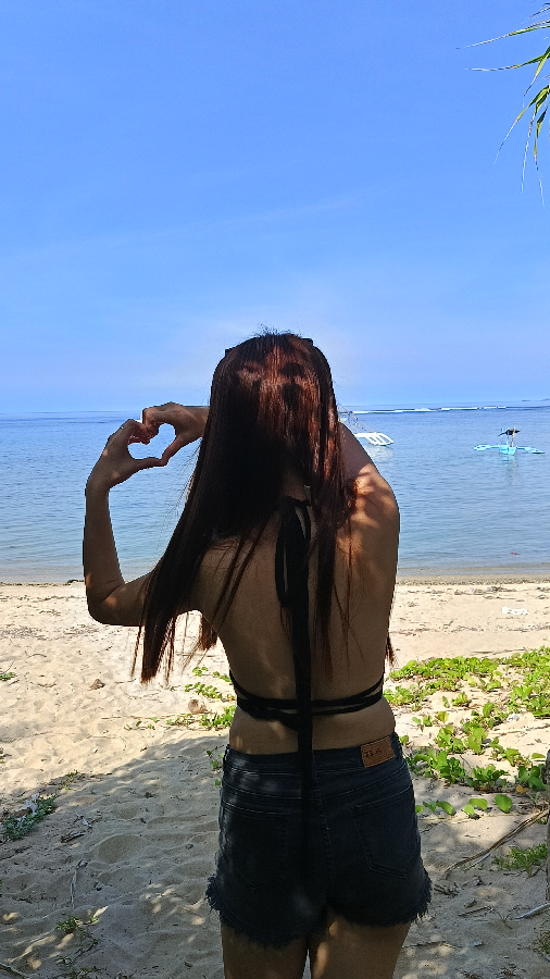 Si Ate na Akala ng Iba ay Ate Lang