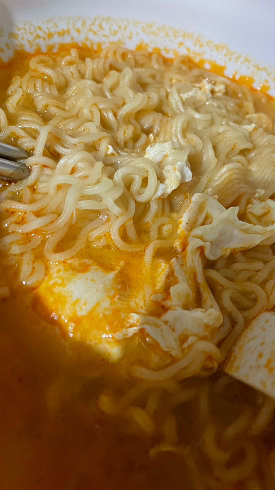 The Maggi Kari isn't Spicy...