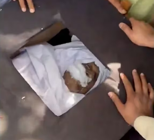 Tragedia en Pakistán: Fallece cristiano de 72 años tras ser atacado por una turba acusándolo de blasfemia