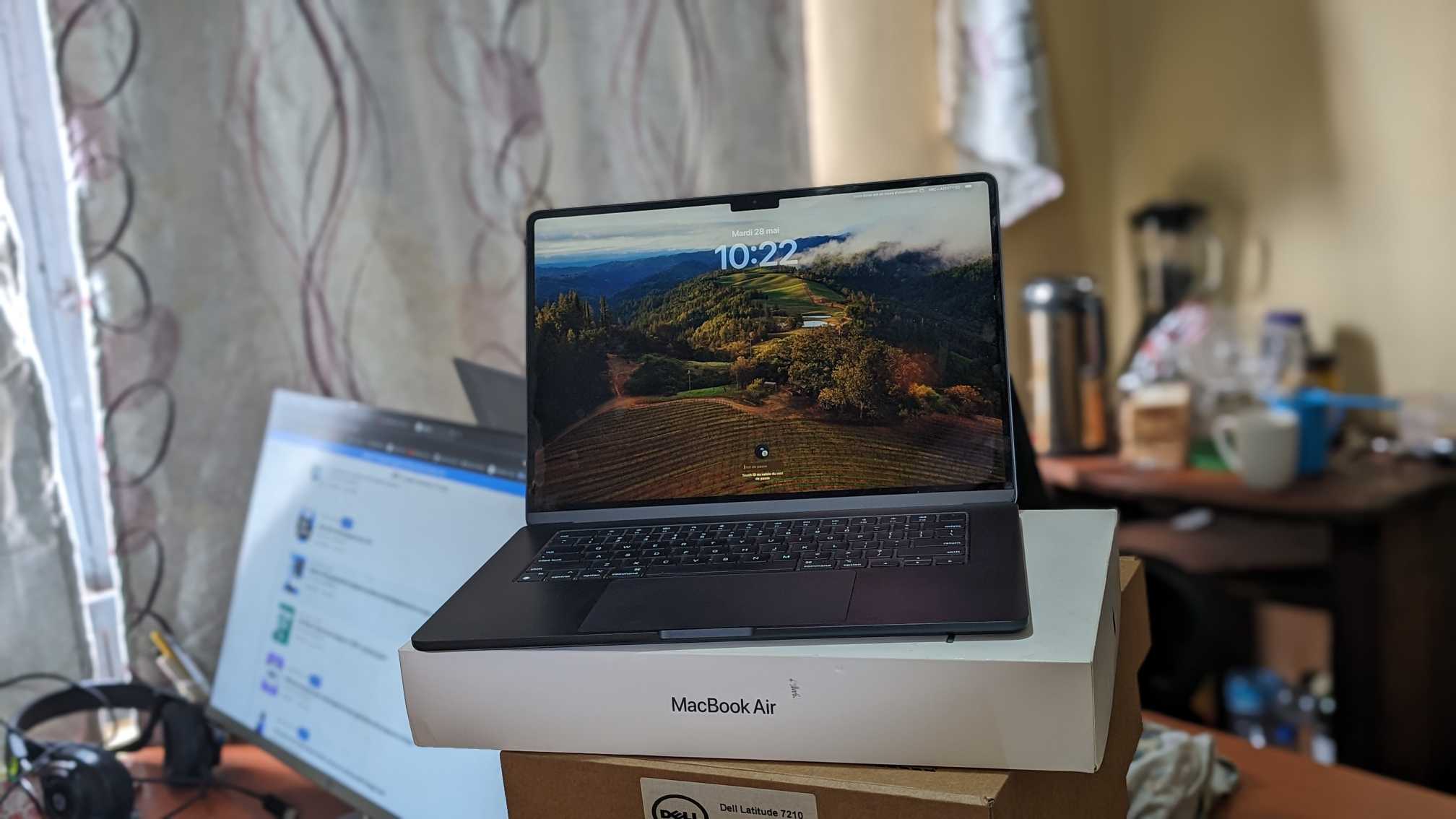 M2 Mackbook Air 2023 15''