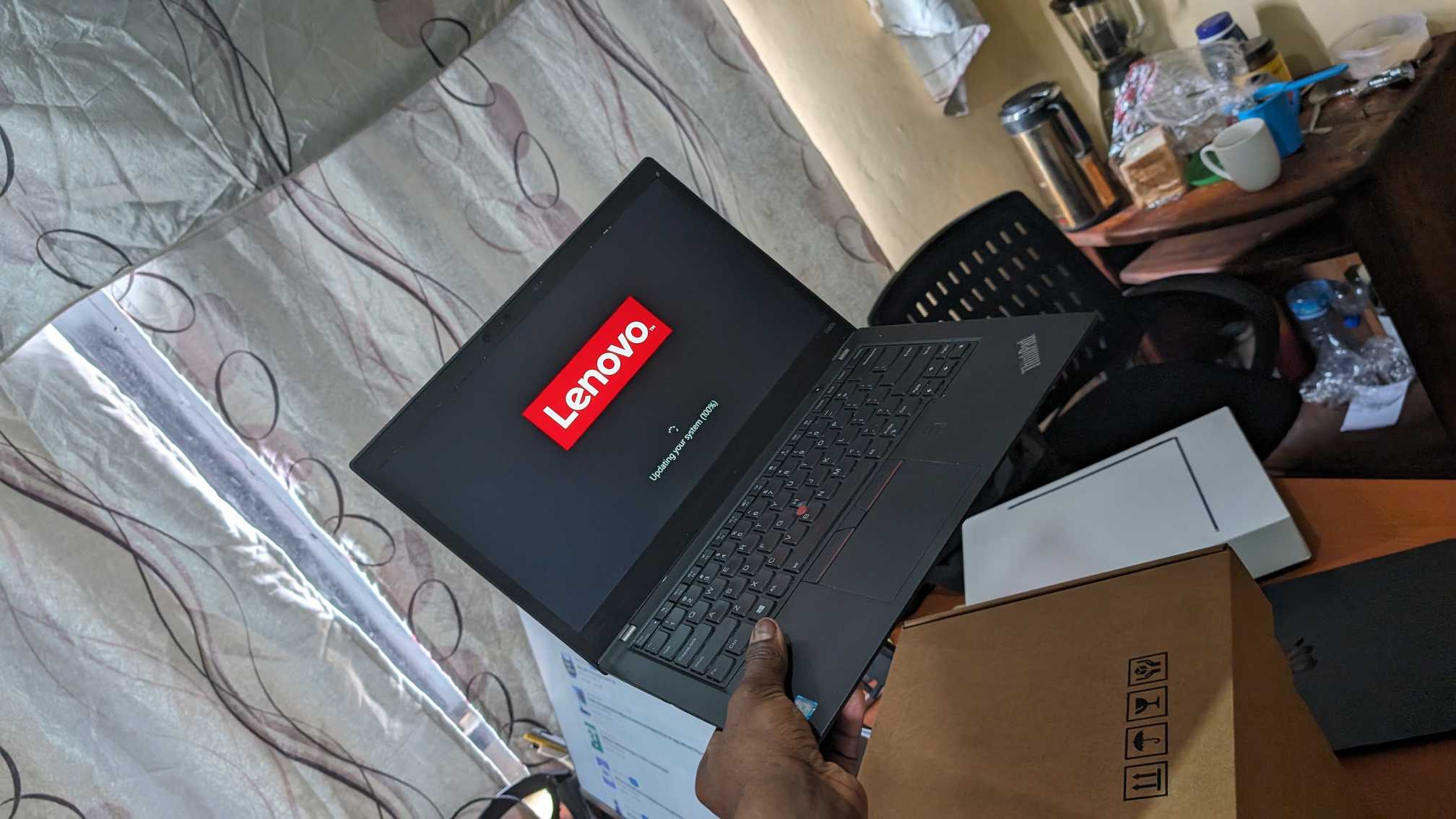 Lenovo ThinkPad T490s