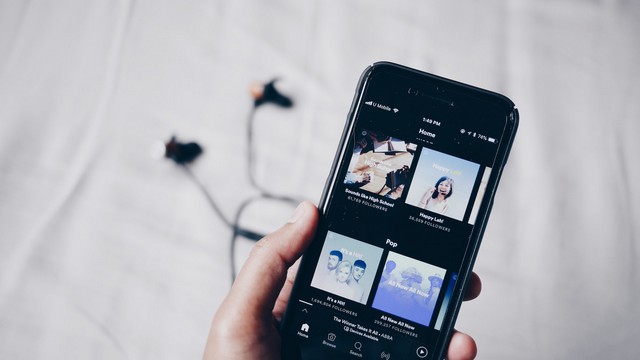 Aplicaciones Móviles en la Industria Musical: Streaming y Descubrimiento de Nueva Música  