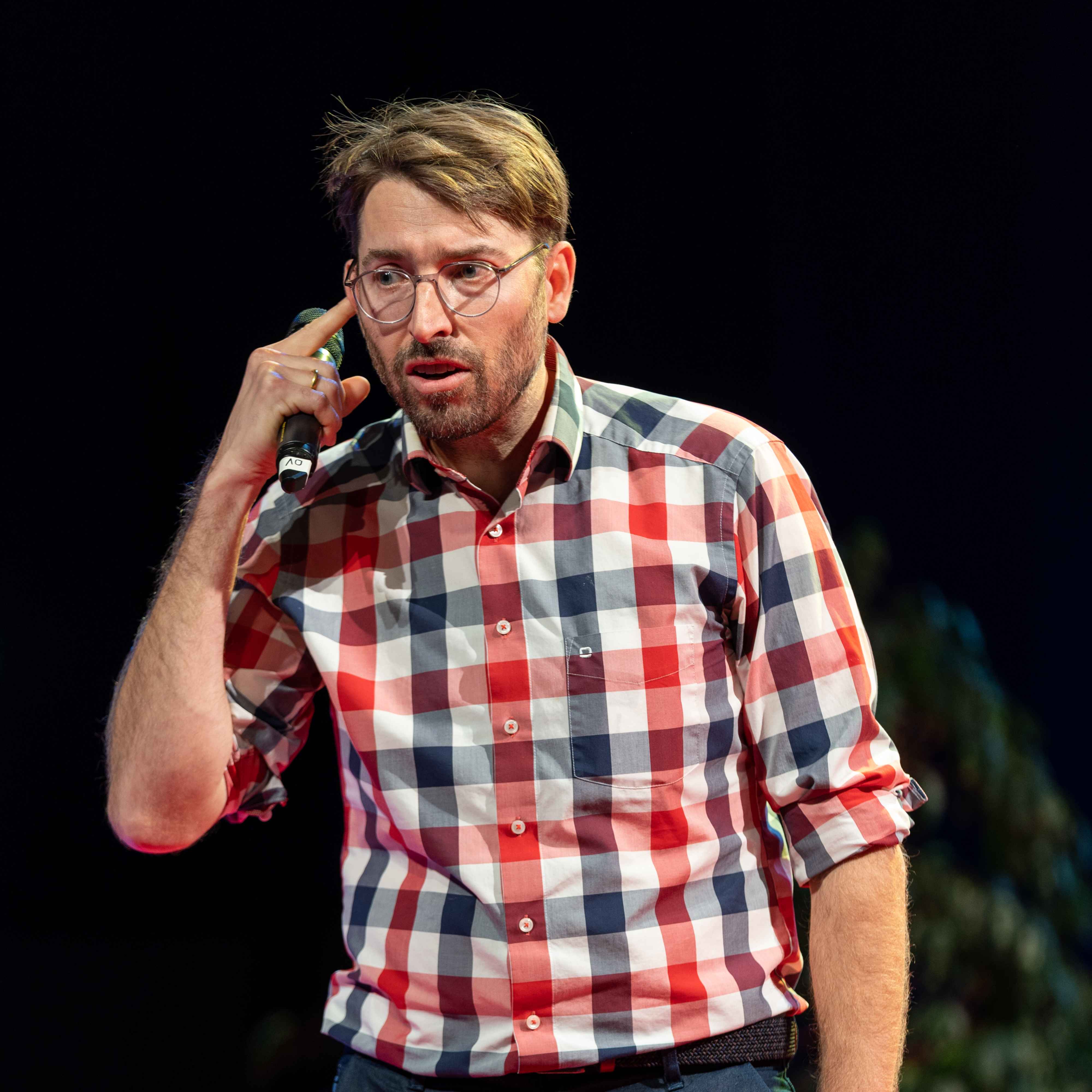 Hans-Joerg Dennig