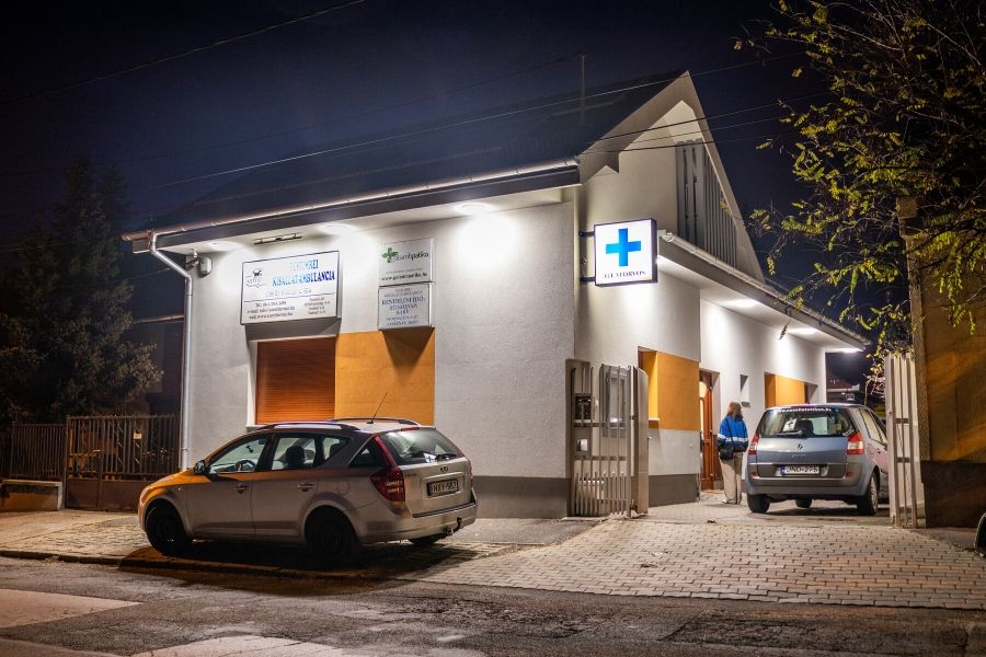 Szent Bernát Pestimrei Kisállat-ambulancia rendelő