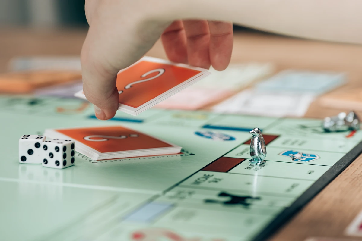 17 Fun Finance Games for Kids to Learn How to Grow Wealth