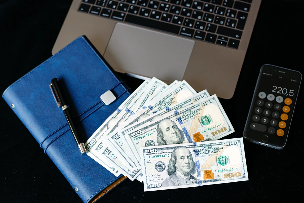 Financial Planning for Freelancers: Managing Income and Taxes