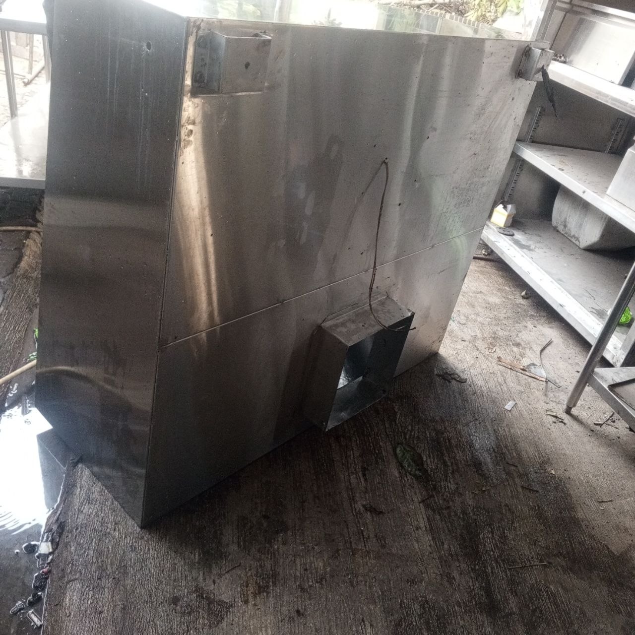 terima lelang peralatan dapur resto bekas tutup kebayoran baru jakarta selatan