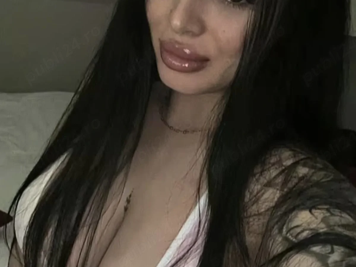 Ofer show web - escortă în Roșiorii de Vede